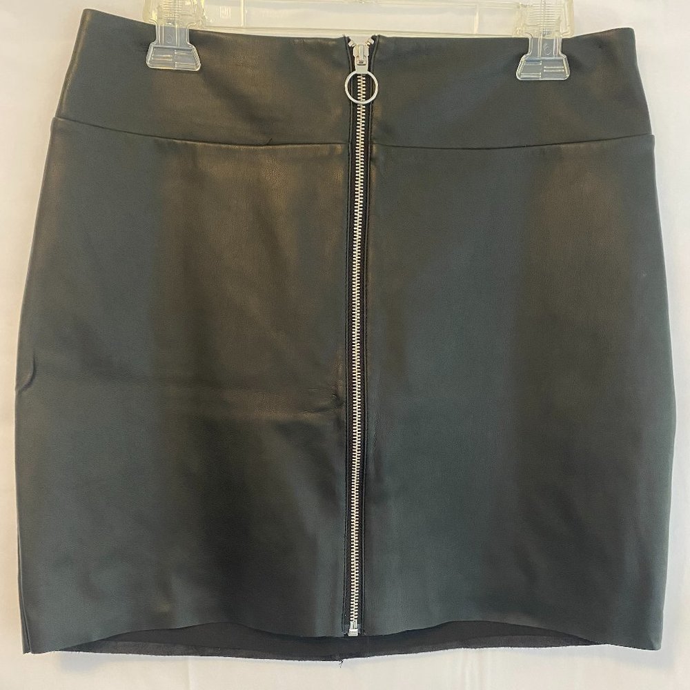 Express Black Faux Leather Full Zip Front Lined Skirt NWT Women's Size 10 - Picture 1 of 8